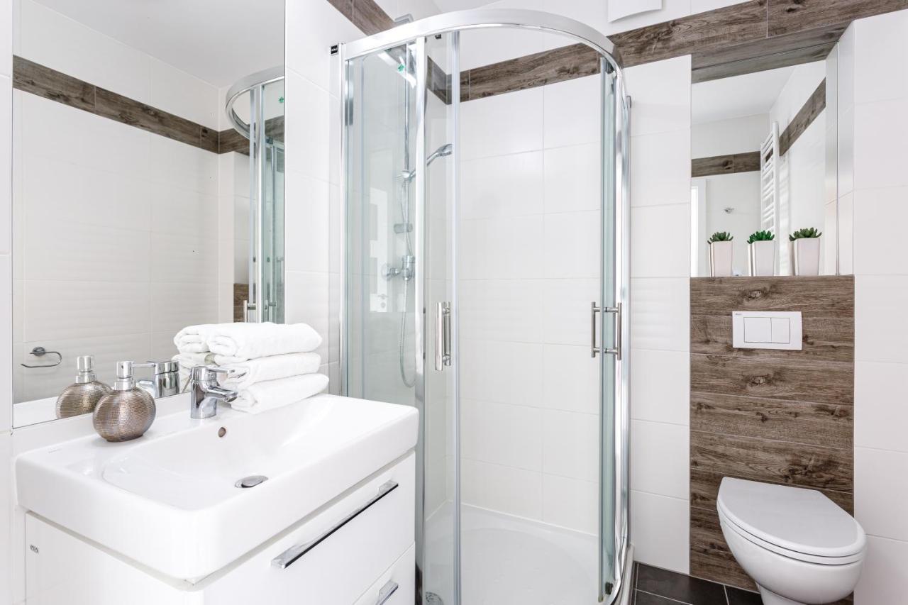 Świnoujście Apartament "Anna" - Kwartal Rozy Wiatrow, 15 Min Spacerem Od Plazy מראה חיצוני תמונה